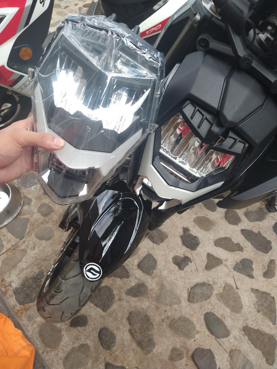Cambio de faro delantero