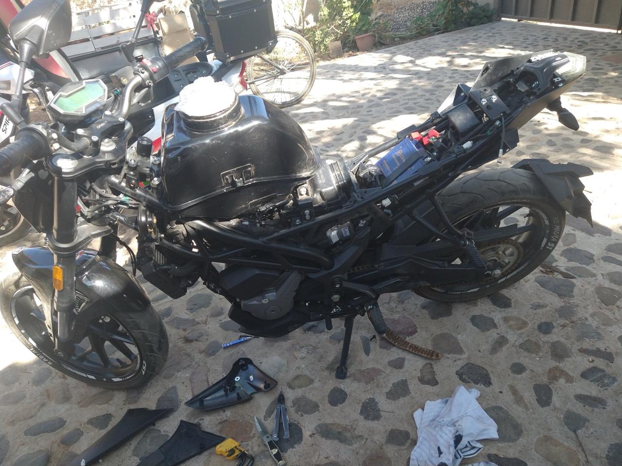 Mantenimiento completo de motocicleta